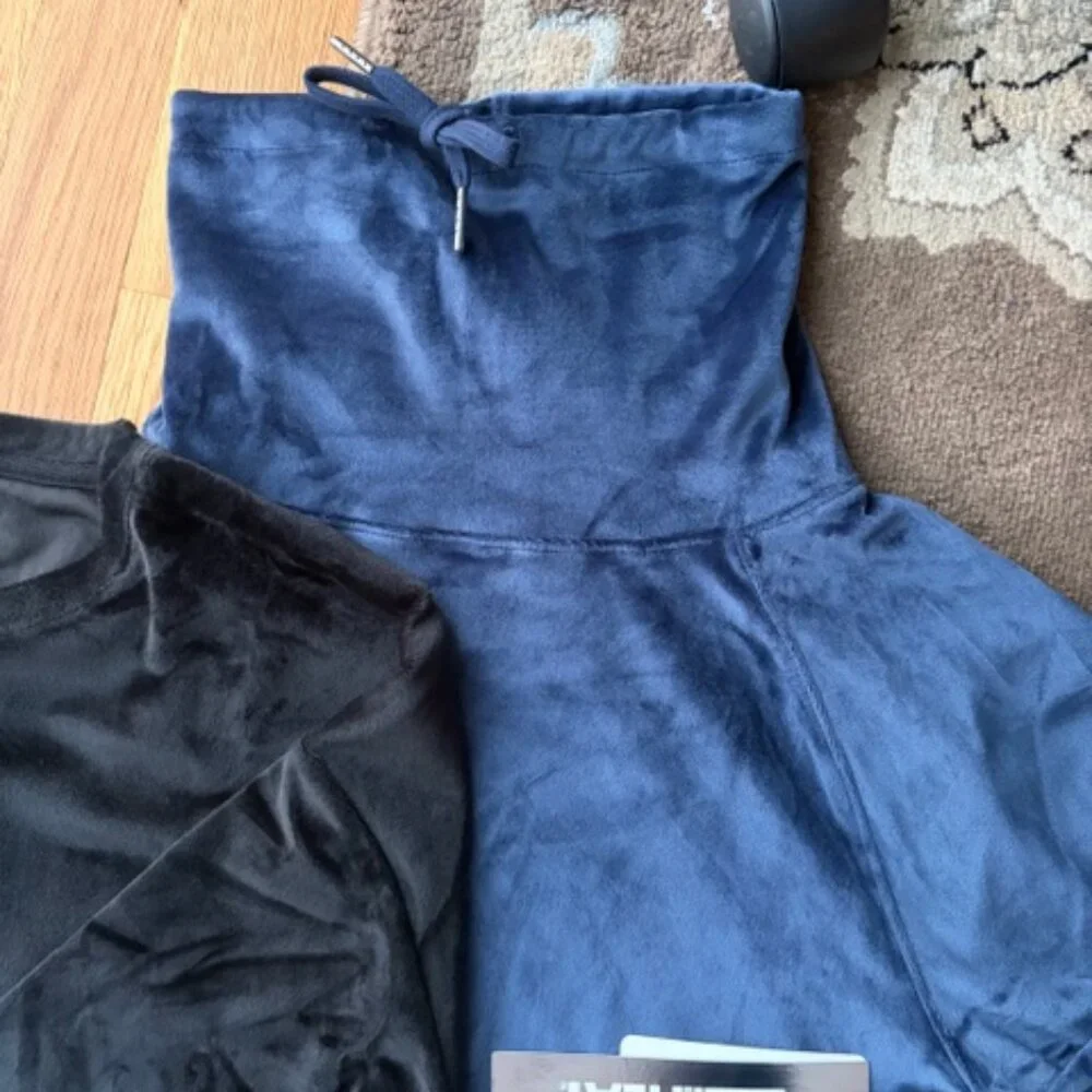Set of 2 32 Degrees Velour Tops - Picture 6 of 7